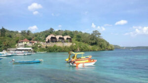 16. ⛵ TOYAPAKEH BEACH 📍 Kabupaten Klungkung, Nusa Penida 3-1600x900