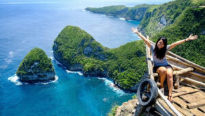 19. 🌅 PALUANG CLIFF 📍 Kabupaten Klungkung, Nusa Penida 6-1600x900