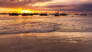 6. 🦞 JIMBARAN BEACH 📍 Kabupaten Badung 6-1600x900