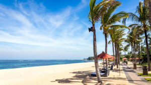 8. 🏨 NUSA DUA BEACH 📍 Kabupaten Badung 7-1600x900