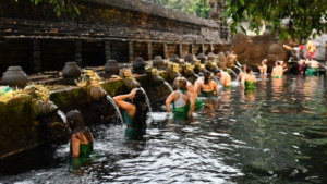 tirta empul 1600x900 (1)